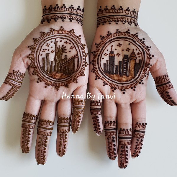 Detailed mehendi pattern on hands